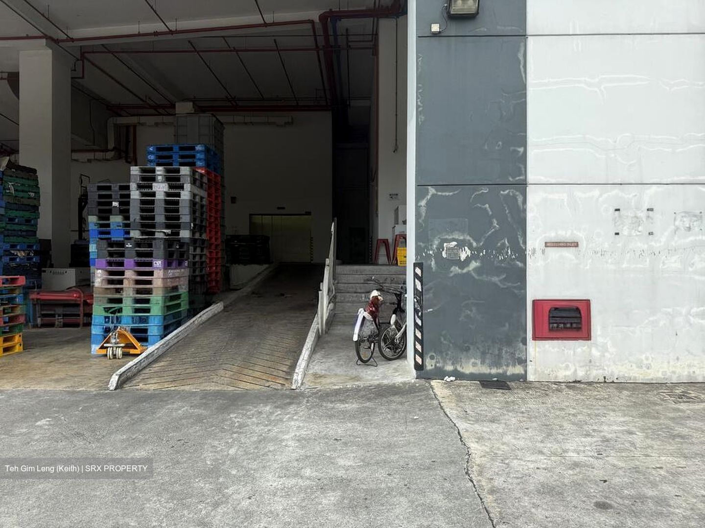 Taman Jurong Shopping Centre (D22), Factory #496049631